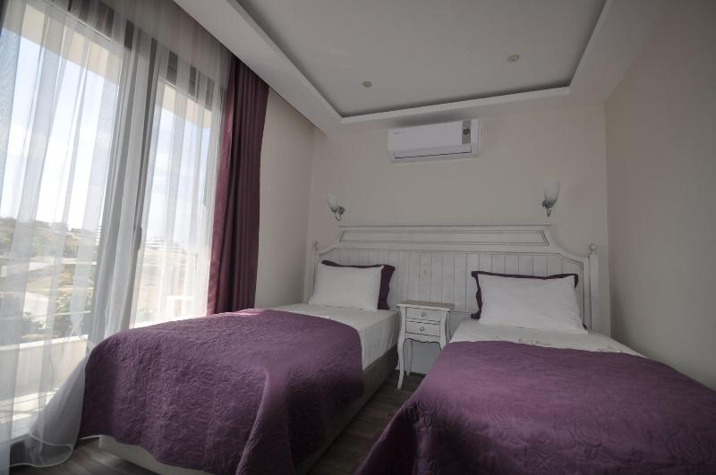 Ege Otel image