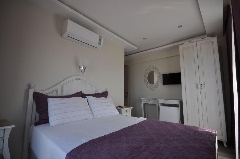 Ege Otel image