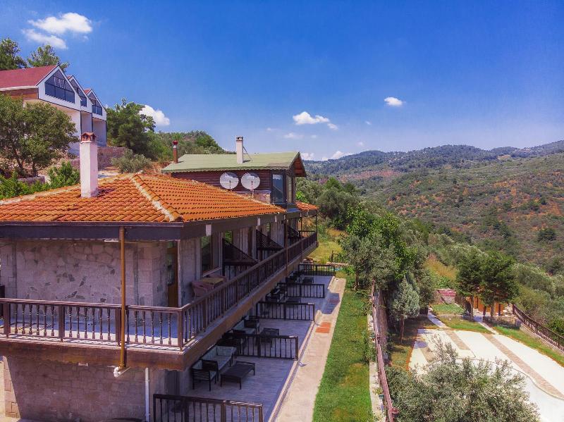 Assos Kartal YuvasÄ± Boutique Hotel — exterior view