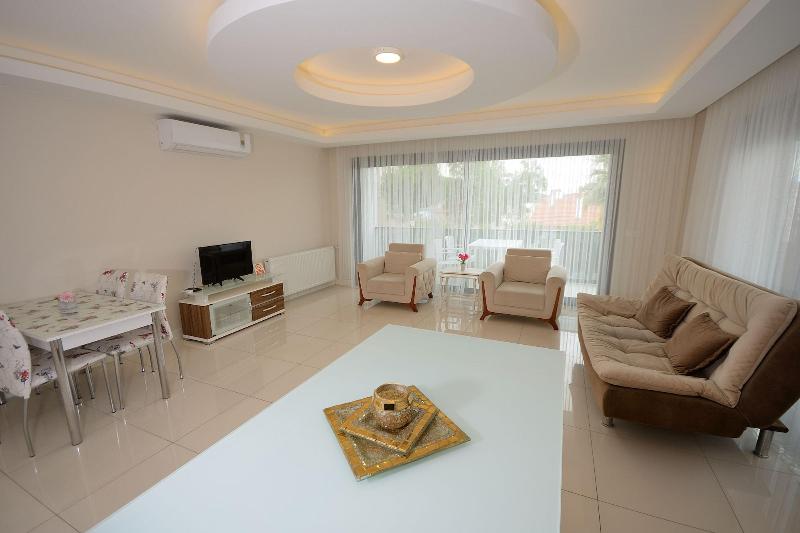 Saatli Apart Otel image