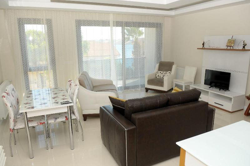 Saatli Apart Otel image
