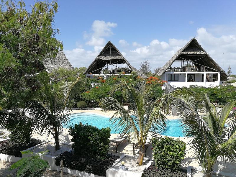 Breeze Residence ApartHotel image