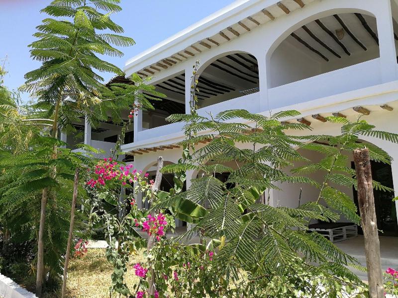 Breeze Residence ApartHotel image