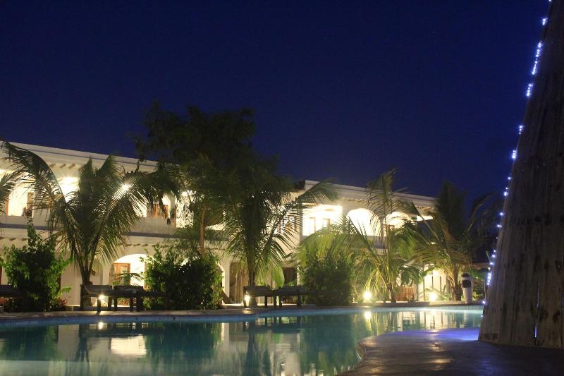 Breeze Residence ApartHotel image