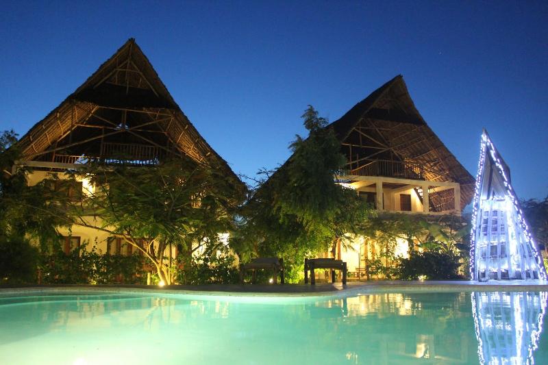 Breeze Residence ApartHotel image