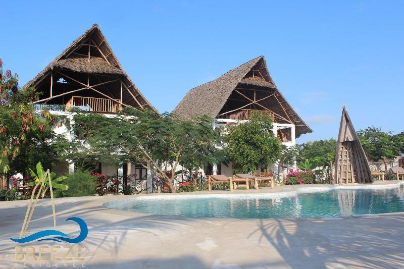 Breeze Residence ApartHotel image