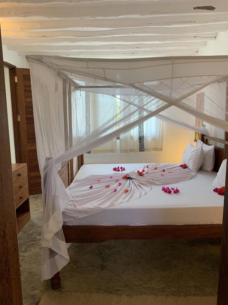 Breeze Residence ApartHotel image