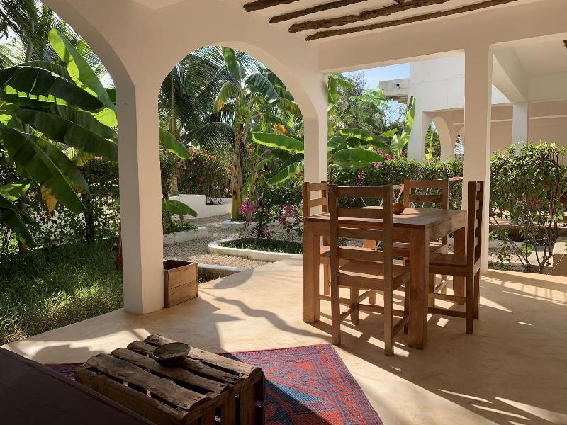 Breeze Residence ApartHotel image