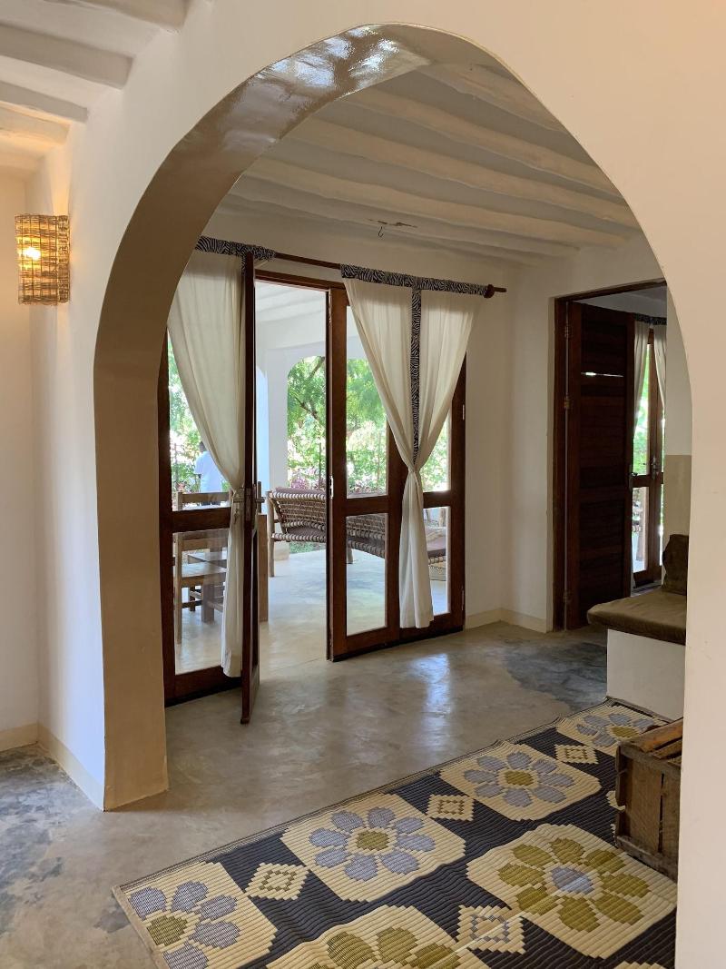 Breeze Residence ApartHotel image