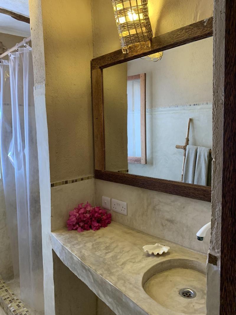 Breeze Residence ApartHotel image