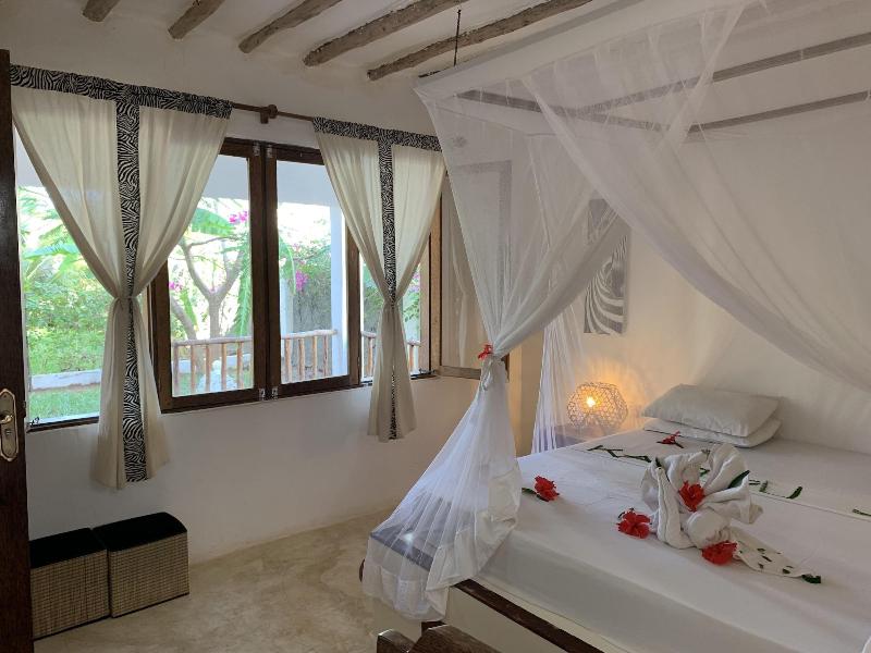 Breeze Residence ApartHotel image