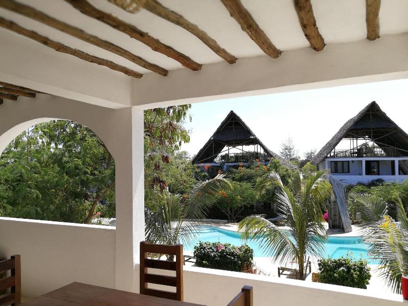 Breeze Residence ApartHotel image