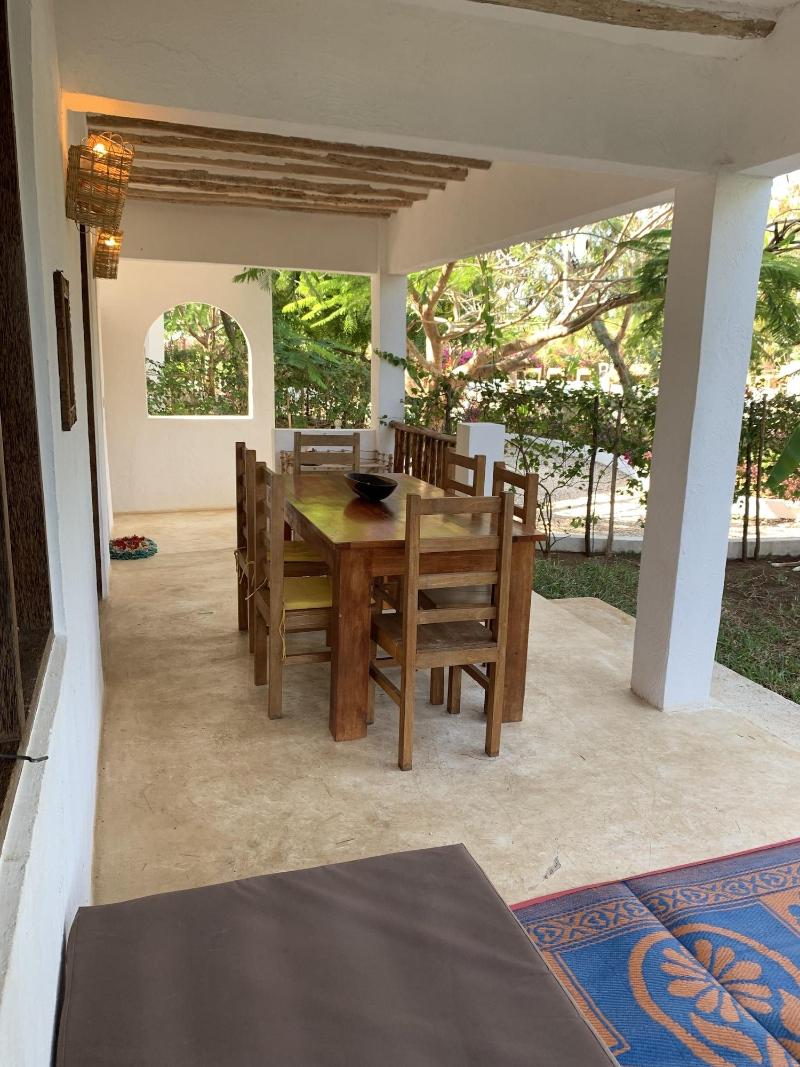 Breeze Residence ApartHotel image