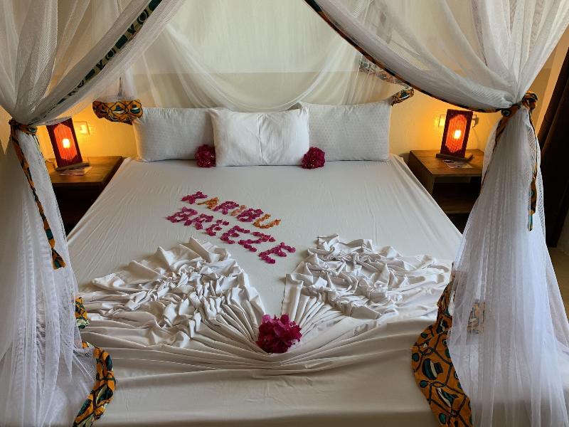 Breeze Residence ApartHotel image