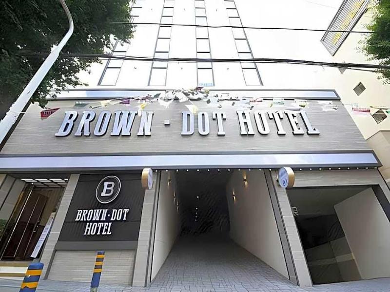 Brown-Dot Hotel Minam image