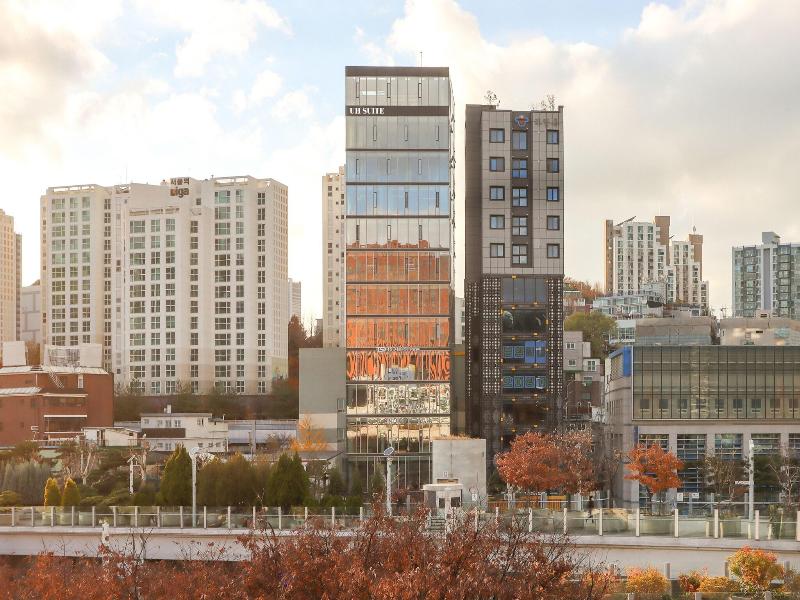 Uh Suite The Seoul image