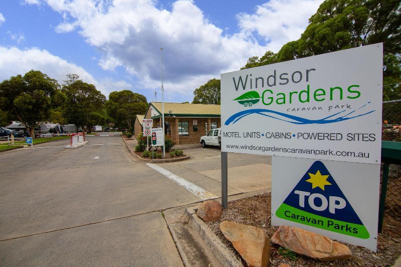 Windsor Gardens Caravan Park — exterior view