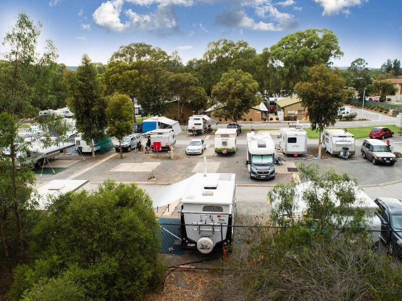 Windsor Gardens Caravan Park — general view