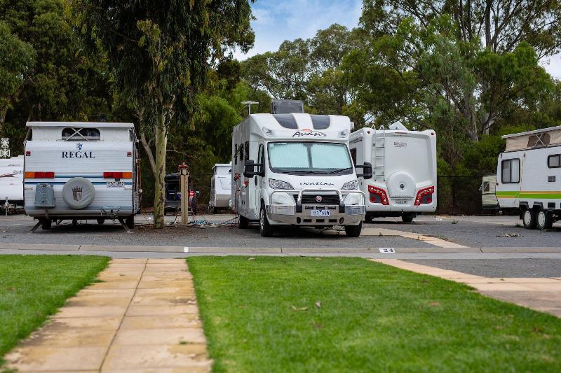 Windsor Gardens Caravan Park image
