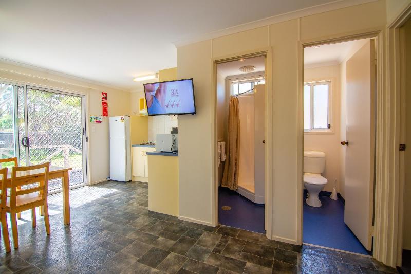 Windsor Gardens Caravan Park image