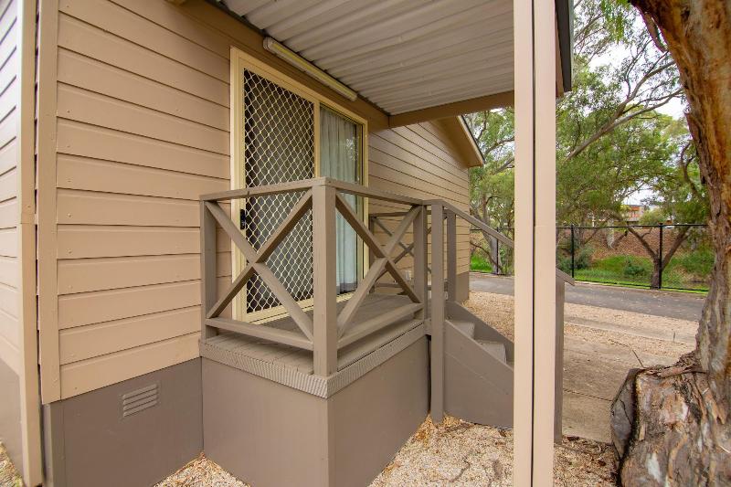 Windsor Gardens Caravan Park image
