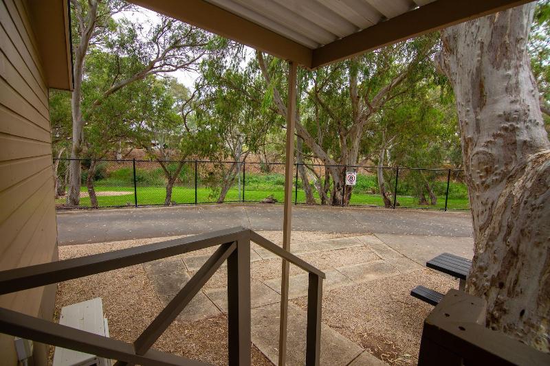 Windsor Gardens Caravan Park image