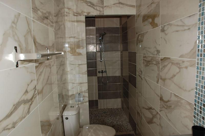 Ernaa Chambres D'Hotes image