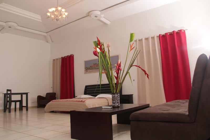 Villa Mia Abidjan image