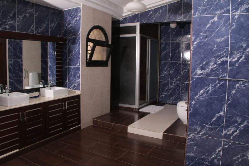 Villa Mia Abidjan image