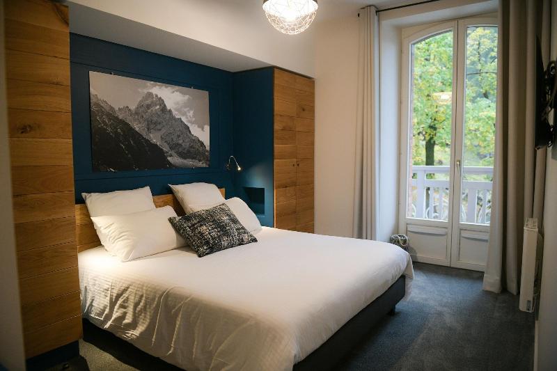 Aiguille Verte image