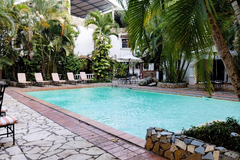 Hotel Camino Maya Ciudad Blanca image