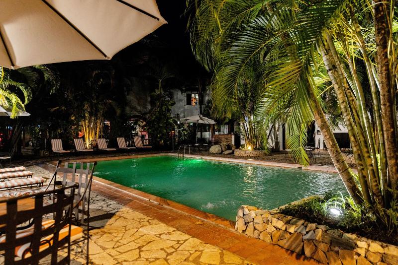 Hotel Camino Maya Ciudad Blanca image