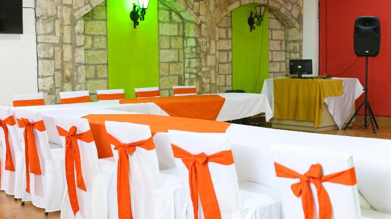 Hotel Camino Maya Ciudad Blanca image