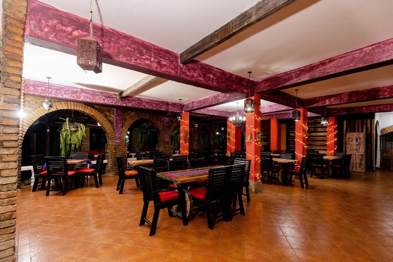 Hotel Camino Maya Ciudad Blanca image
