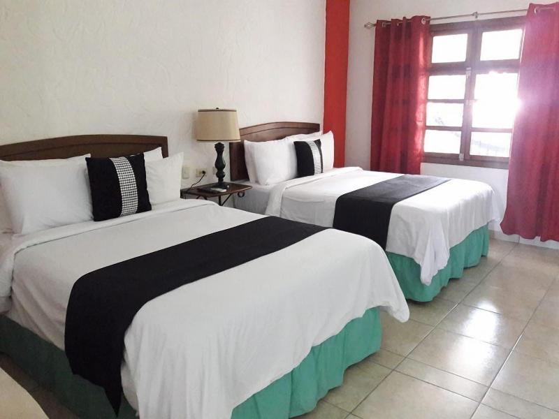 Hotel Camino Maya Ciudad Blanca image
