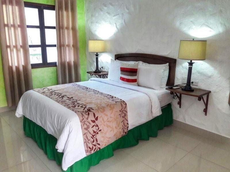 Hotel Camino Maya Ciudad Blanca image