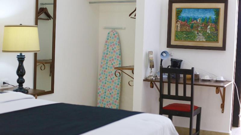 Hotel Camino Maya Ciudad Blanca image