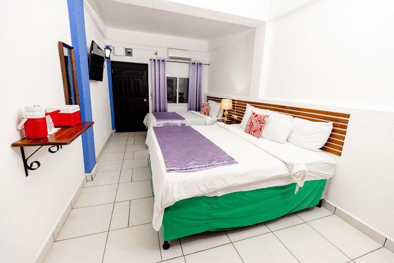 Hotel Camino Maya Ciudad Blanca image