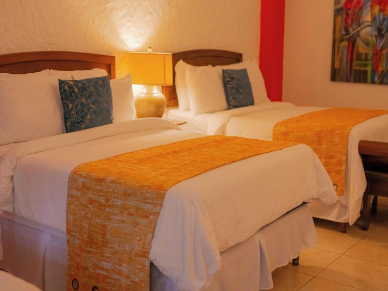 Hotel Camino Maya Ciudad Blanca image