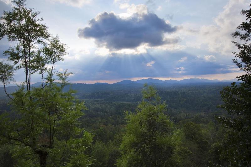 Coorg Cliffs Resort image