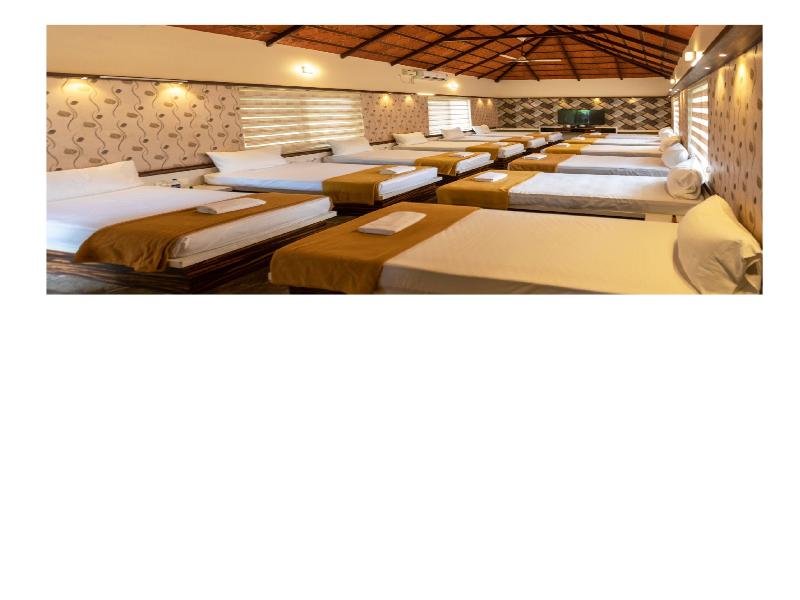 SR Jungle Resort image