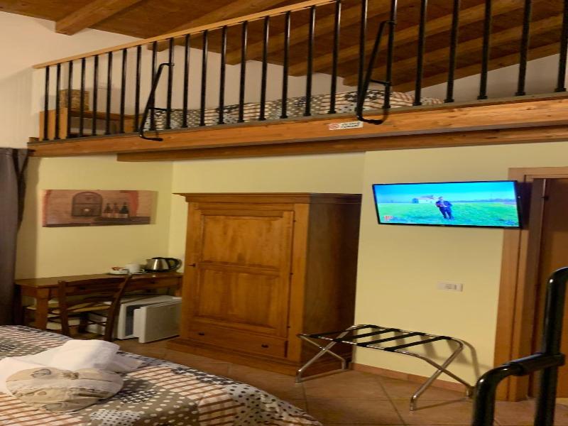 Agriturismo La Palazzina image