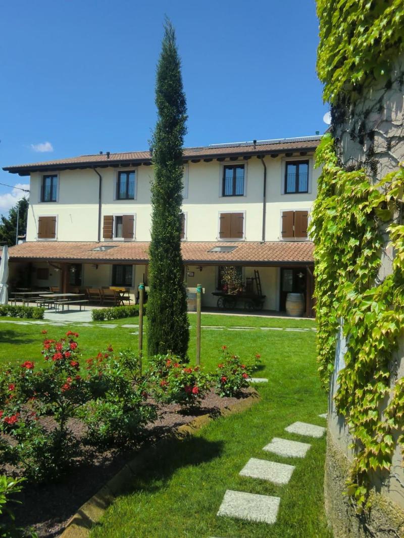 Agriturismo La Rosta image