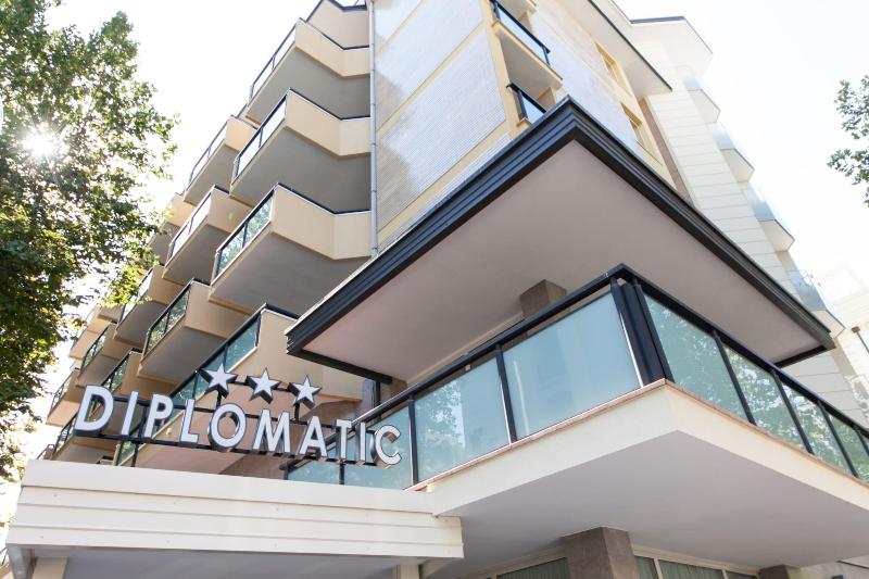 Hotel Diplomatic image