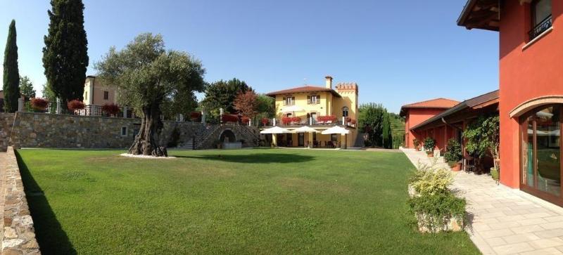 Il Roncal Wine Resort image