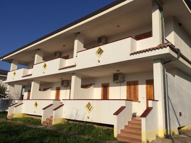 Villagio Camping La Scogliera image