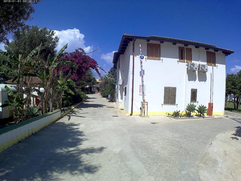 Villagio Camping La Scogliera image