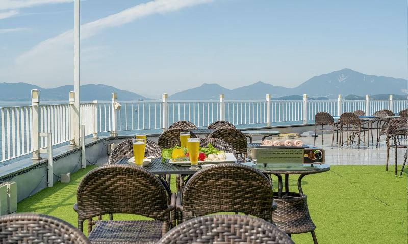Arte Resort Spa & Pool Villa image