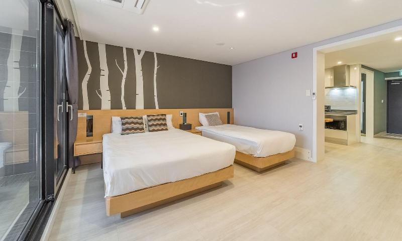 Arte Resort Spa & Pool Villa image