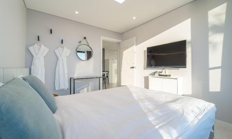 Arte Resort Spa & Pool Villa image